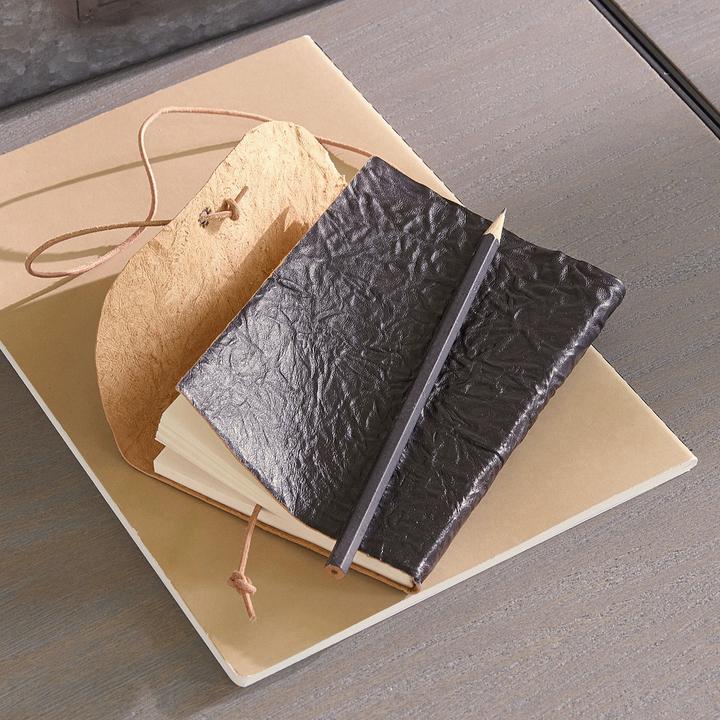 Actual product image Loberon Cosmes (A6, Plain, Soft cover)