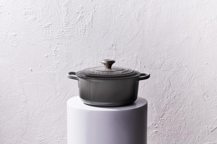 Produktbild Le Creuset Bräter Signature (Bräter + Schmortopf, Emaille, Gusseisen, 24 x 16.60 cm)