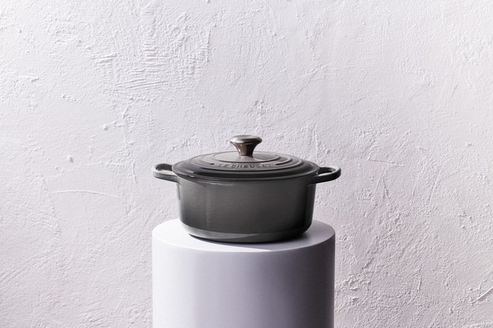 Produktbild Le Creuset Bräter Signature (24 cm, Bräter + Schmortopf, Gusseisen, Emaille)