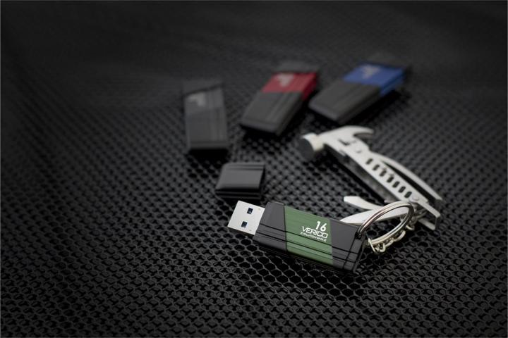Actual product image Verico USB-STICK 512GB USB 3.1, MKII, metal housing Blue retail (512 GB, USB 3.1)