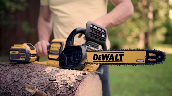 Actual product image DeWalt DCM575N-XJ (Battery chain saw)