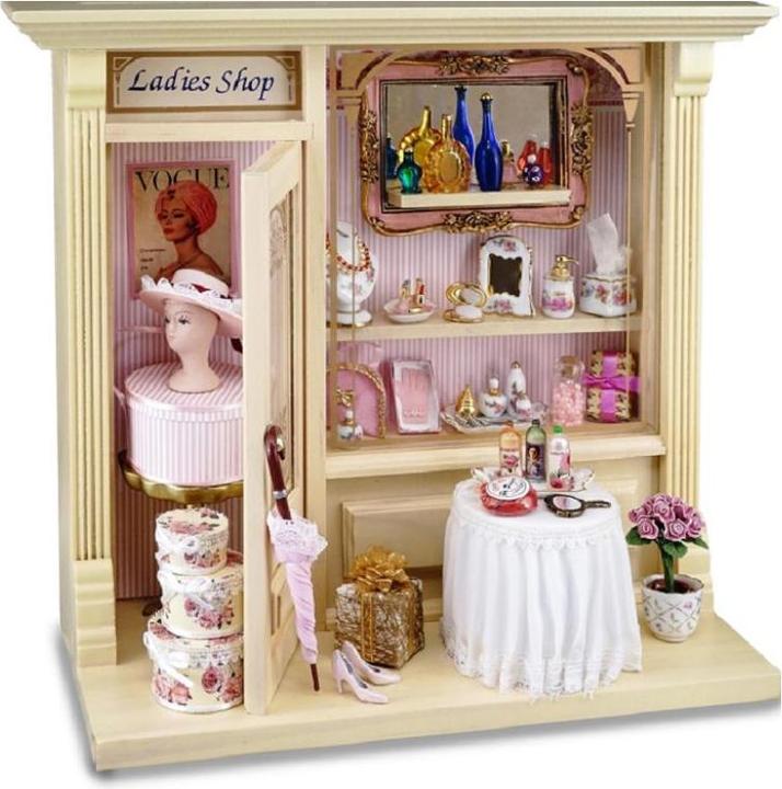 Reutter 001.798/7 - Ladies Shop, miniature