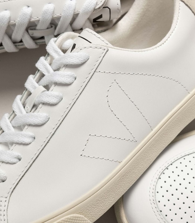 Actual product image Veja Esplar (46)