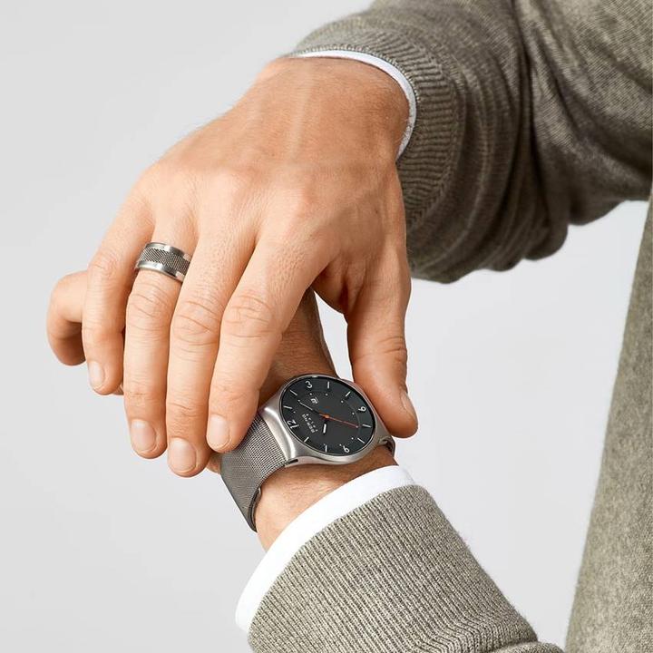 Actual product image Bering Solar- 14440-077 (Analogue wristwatch, 40 mm)