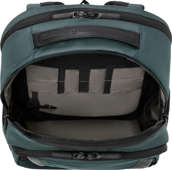 Actual product image Victorinox Altmont Professional, Essential Laptop Backpack, Storm (24 l)