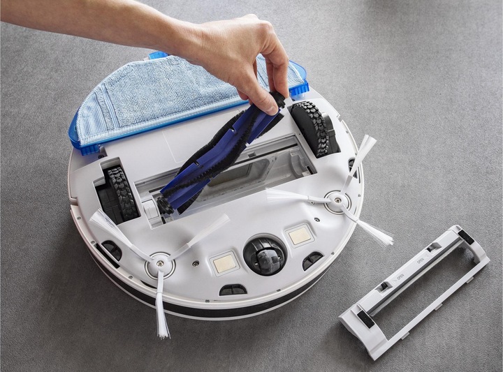 Actual product image Rowenta Explorer S95 Total Care (Vacuum mopping robot)