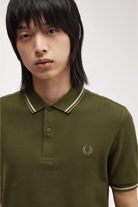 Actual product image Fred Perry Twin Tipped (S)