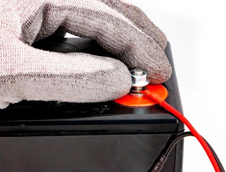 Produktbild GYS Artic 8000 (12V, 8 A)