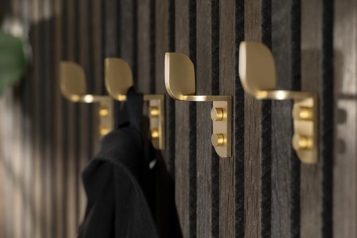 Actual product image ChiCura Tabula wall hooks brass (2 pcs.)