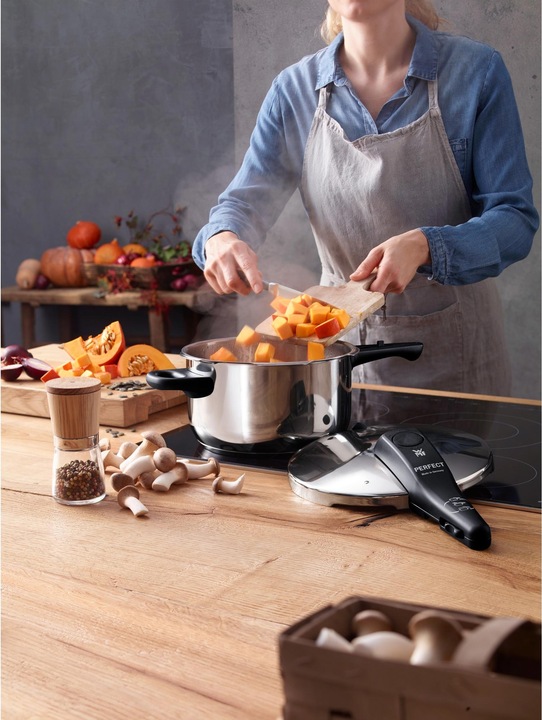 Produktbild WMF Dampfkochtopf Schnellkochtopf 4,5l Perfect Induktion Edelstahl 18/10 (22 cm, Dampfkochtopf)