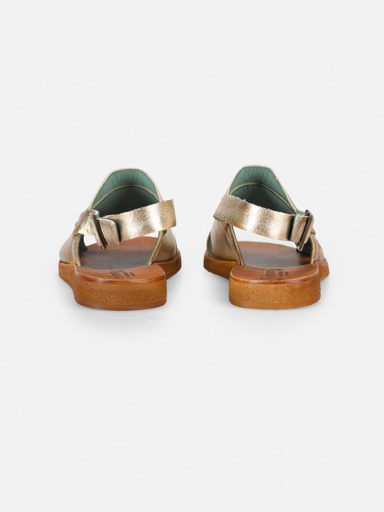 Image du produit Felmini Carolina D786, une sandale basse en cuir véritable pour une touche de luxe. Avec un élégant (40)
