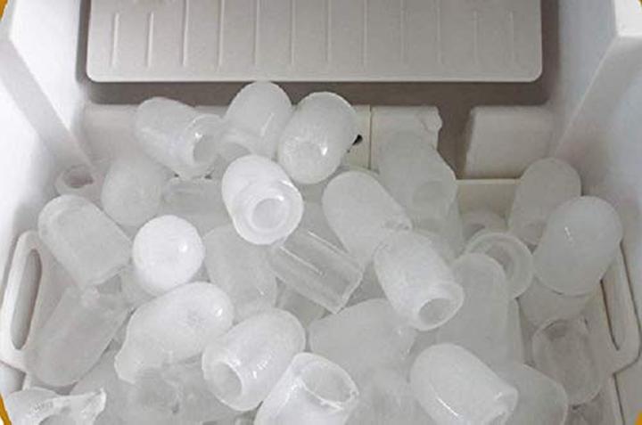 Produktbild Little Balance 8373 Happy Glacons Ice Maker Chrome