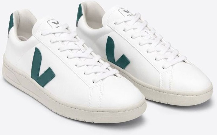 Actual product image Veja Urca Cwl (41)