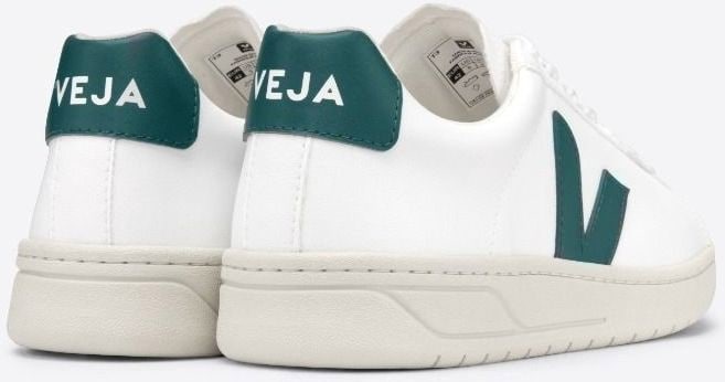 Actual product image Veja Urca Cwl (41)