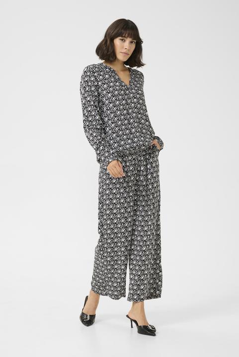 Black, moonstruck retro print