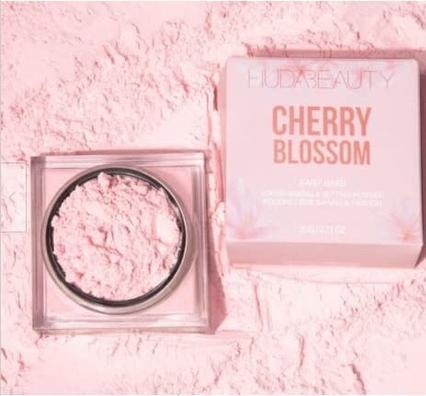 Immagine prodotto Huda Beauty Carnagione (Torta ai fiori di ciliegio)