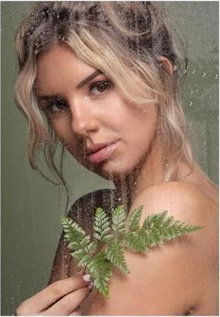 Actual product image Westcott X Drop Wrinkle Resistant Backdrop Light Moss Green (1.5 x 2.1 m) (150 cm, 210 cm)