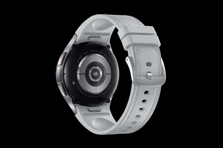 Actual product image Samsung Galaxy Watch6 Classic CH (43 mm, WLAN only)