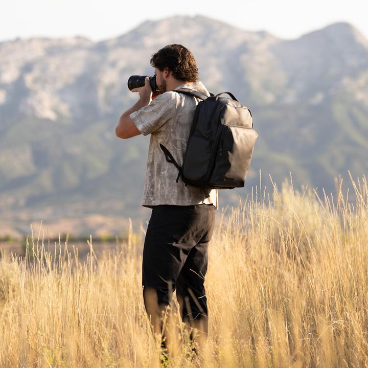 Actual product image Wandrd PRVKE 21 Pocket Photo Bundle Black (Photo backpack, 21 l)