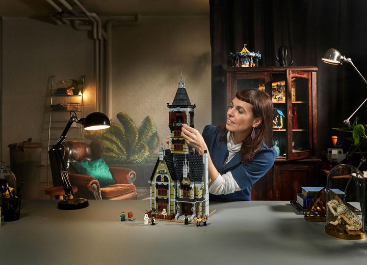 Actual product image LEGO haunted house (10273, LEGO Creator Expert, LEGO Rare Sets)