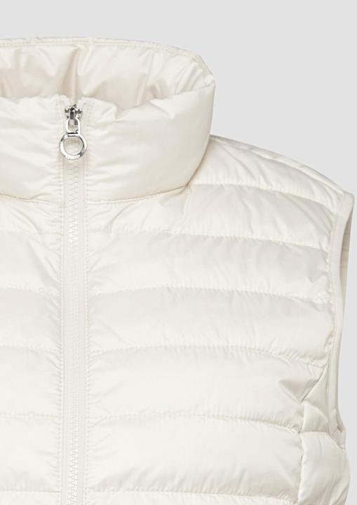 Actual product image S.Oliver Outdoor-Weste Leichte Steppweste mit Stehkragen (36)