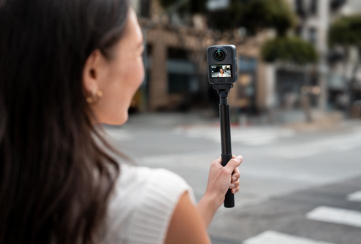 Produktbild DJI Osmo 360 Standard Combo (30p, WLAN, Bluetooth)