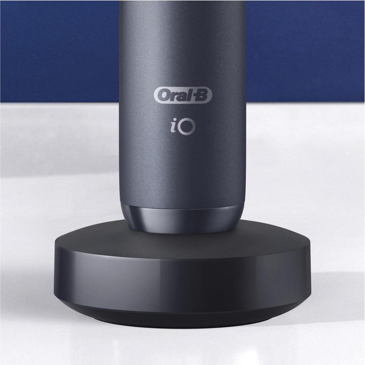 Actual product image Braun Oral-B iO Series 8N, electric toothbrush, black