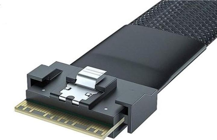 Broadcom BCM Cable x8 8654 to 8x1 SATA 1M (100 cm, SATA III)