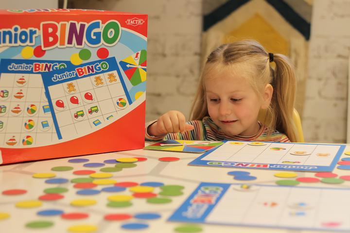 Actual product image Tactic Junior bingo (Danish, Dutch, English, Estonian, Finnish, French, German, Lithuanian, Norwegian, Swedish, Ukrainian, 2 - 6 Players)