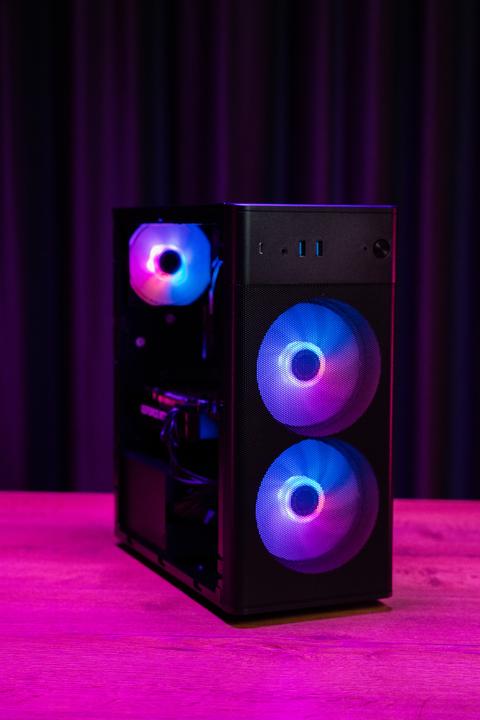 Image du produit Medion Recon E45 (AMD Ryzen 5 5500, 16 Go, 1000 Go, GeForce RTX 4060)