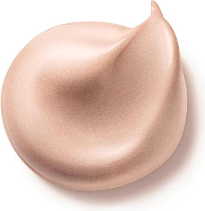 Actual product image Dr. Hauschka Illuminating Fluid (00 Translucent)