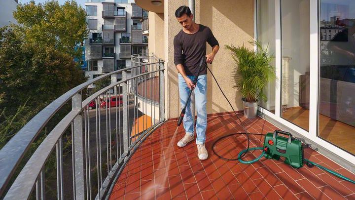 Image du produit Bosch Home & Garden EasyAquatak 120 (Fonctionnement sur secteur)