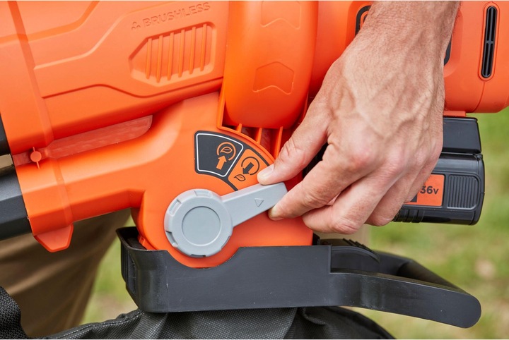 Actual product image Black & Decker BCBLV3625L1 (Rechargeable battery operated, Leaf blower, Vacuum cleaners & blowers, Leaf vacuums)