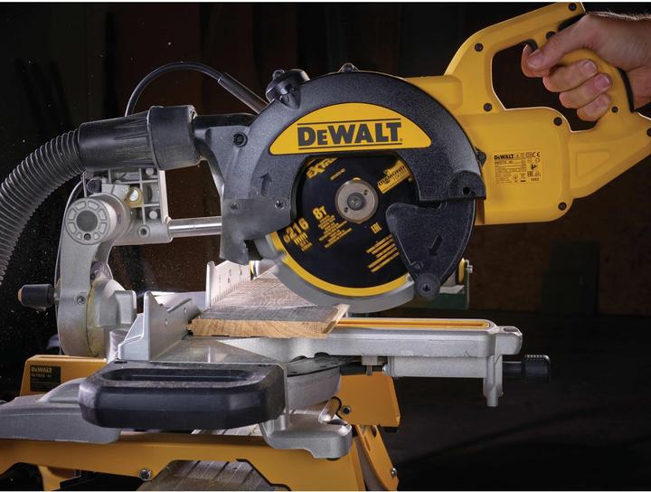 Produktbild DeWalt Kreissaegeblatt PCD 216/30mm 8Z