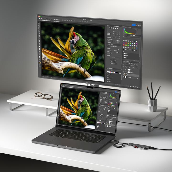Actual product image Satechi ST-P6SM (USB-C, 6 Ports)