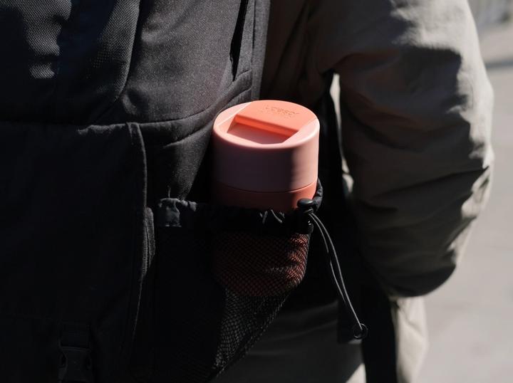 Image du produit Joseph Joseph Sipp Travel Mug 340ml, corail
