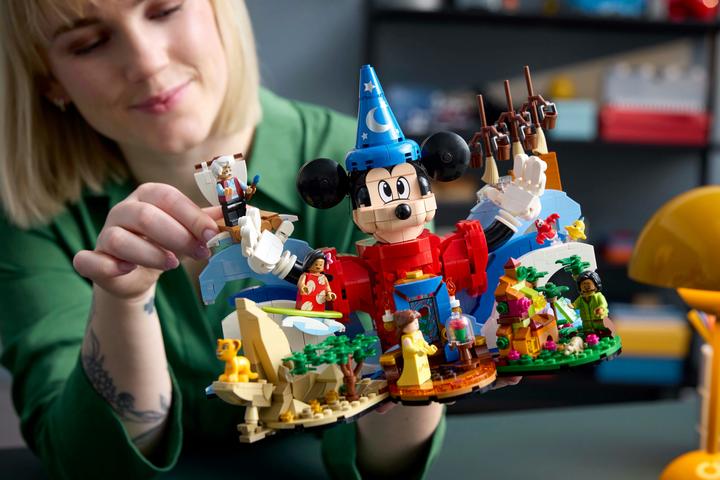 Produktbild LEGO Disney Magie (21352, LEGO Ideas, LEGO Seltene Sets)