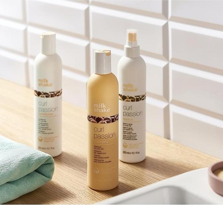 Produktbild Milk_Shake Curl Passion (300 ml, Flüssiges Shampoo)