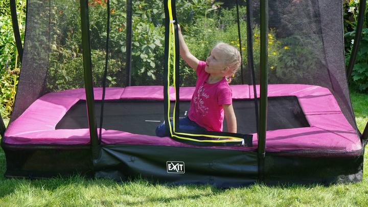 Actual product image Exit Silhouette Ground Rect with safety net (193 cm)