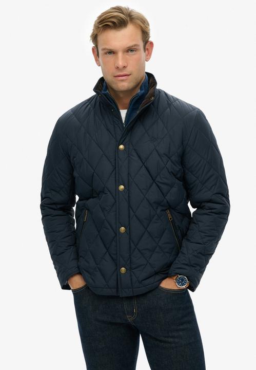 Bleu marine foncé