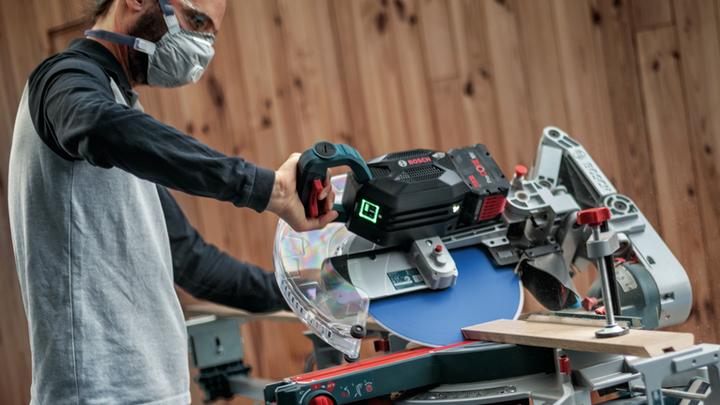 Actual product image Bosch Professional Zubehör Blau Zubehör 2608902246 EXPERT Kreissägeblatt Holz kabellos 305 x 2,2/1,6 x 25,4 mm T120