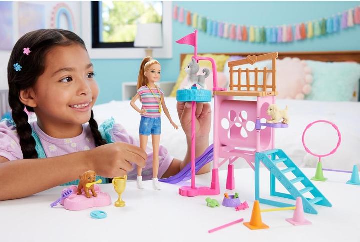 Produktbild Barbie Stacie's Puppy Playground Playset
