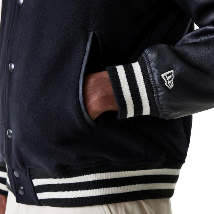 Actual product image New Era Varsity College Hooded Jacke - BRAND PATCHES - L (L)