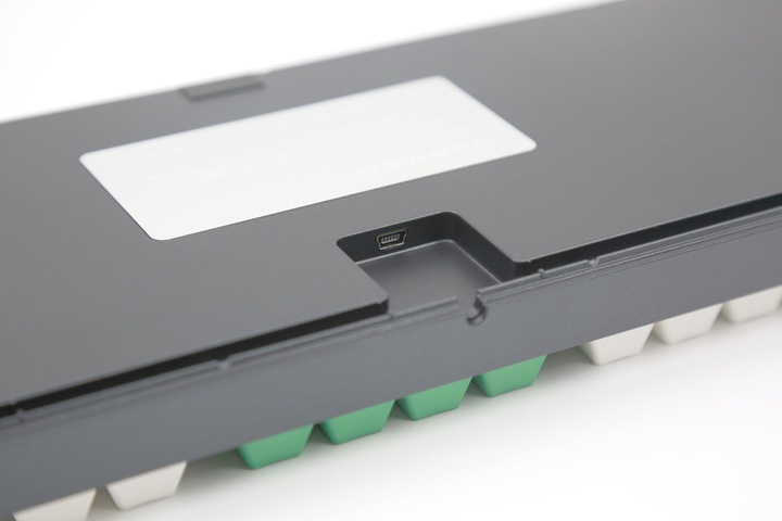 Actual product image Varmilo Panda VA88 (CH, Cable)