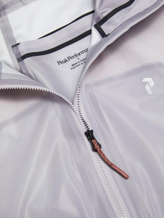 Actual product image Peak Performance Discover 3L Shell (M)