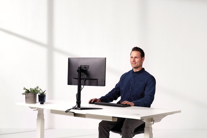 Produktbild Fellowes Freistehender Einzel Monitorarm Professional Series (Tisch, 32")