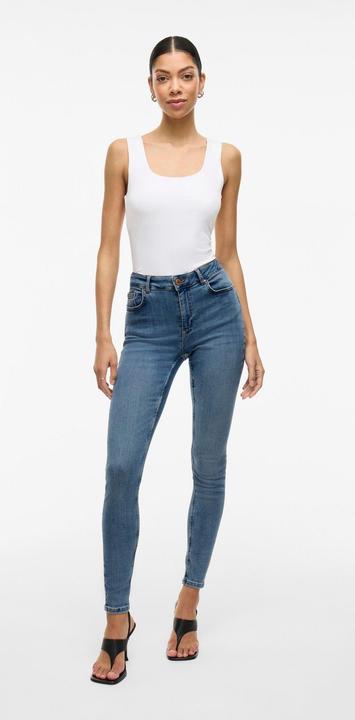 Actual product image Vila Mid-rise skinny fit jeans (32)