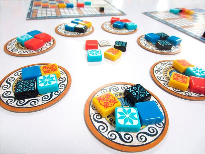 Actual product image Asmodée Azul (Dutch)