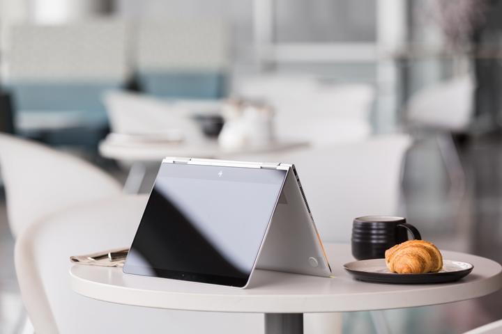 Produktbild HP Spectre x360 – 256GB – 13-AP0016NG (13.30", 256 GB, 8 GB, DE, Intel Core i7-8565U)