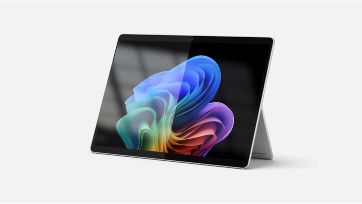 Produktbild Microsoft Surface Pro for Business 13-inch 12th Edition (13", 256 GB, 16 GB, Ohne Tastaturlayout, Intel Core Ultra 5 335)